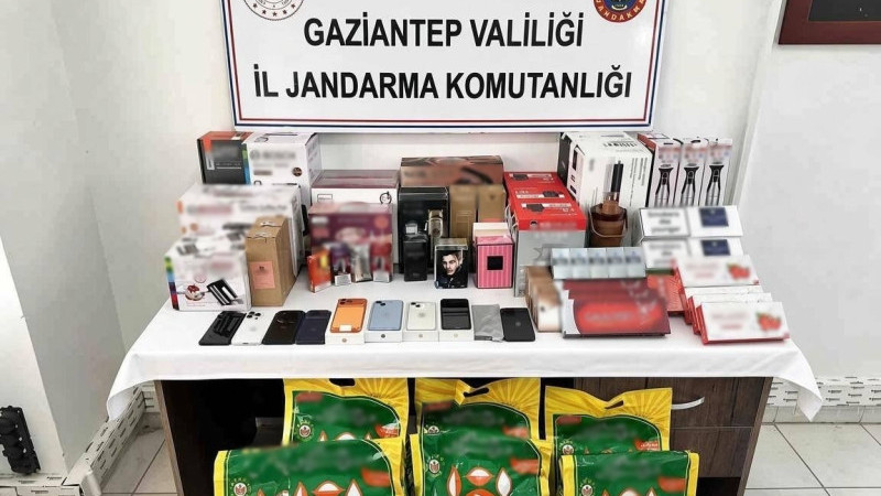 JANDARMADAN KAÇAK MALZEME OPERASYONU