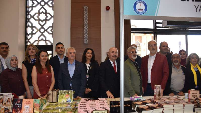 ŞAHİNBEY BELEDİYESİ 10. KİTAP FUARI KAPILARINI AÇTI
