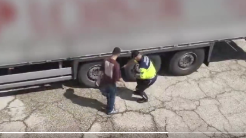 Kamyon ve çekicilere lastik denetimi